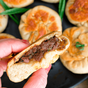 Beef Buns Dim Sum ready for Pan-Frying 300g with 6Pcs - Chefs For Foodies