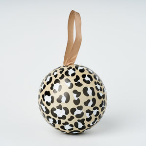 Gåva Gifting Leopard Print Filled Christmas Baubles