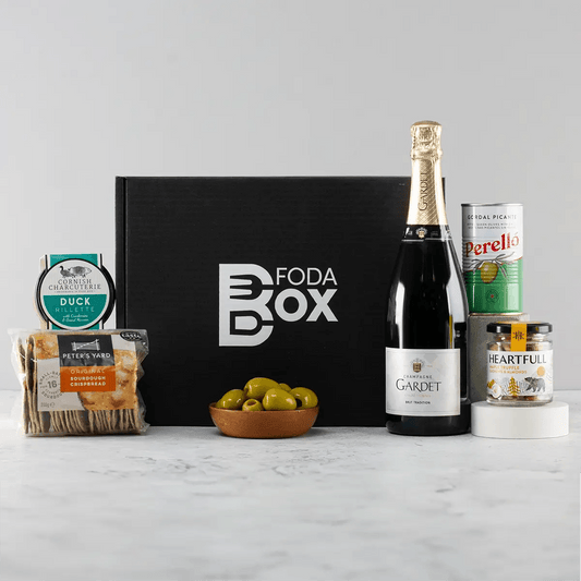 Champagne and Gourmet Appetisers Gift Box - Chefs For Foodies