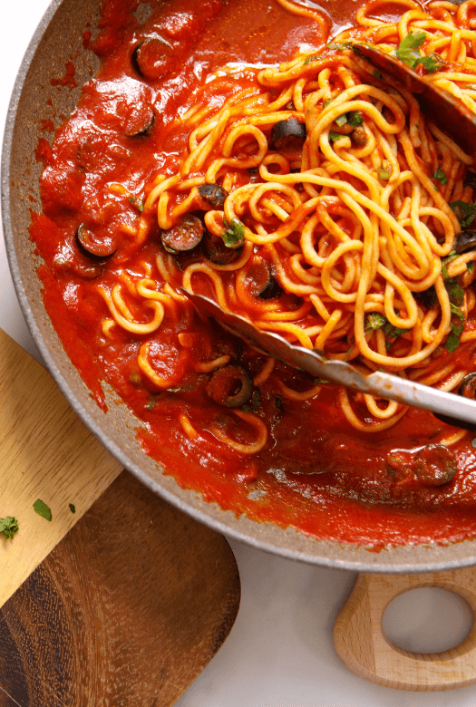 Spaghetti Alla Puttanesca and Seasalt and Rosemary Focaccia | KitchenAid Recipe Kit - Chefs For Foodies